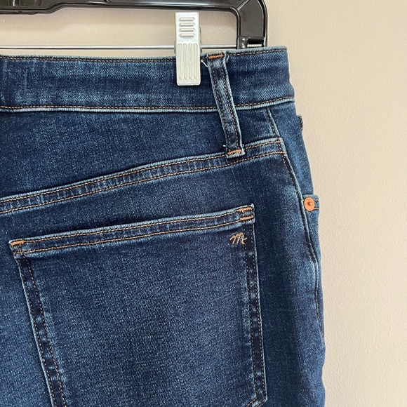 Madewell Curvy Kick Out Full-Length Jeans in Dark Wash, size 29 - Picture 5 of 12
